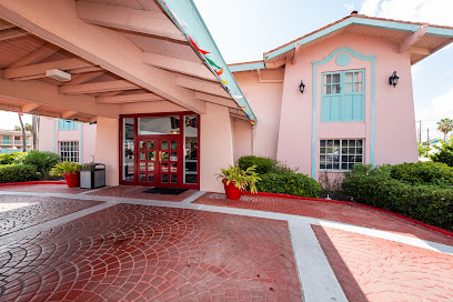 University Inn & Suites — photo 1